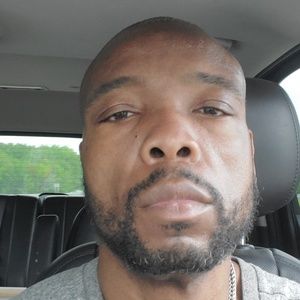 Meet your Posher, Max